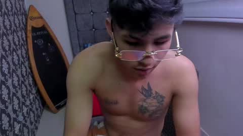 Snapshot of zack_horny19 chatting on 12, 3, 2025 Zack online show from 12, 3, 2025