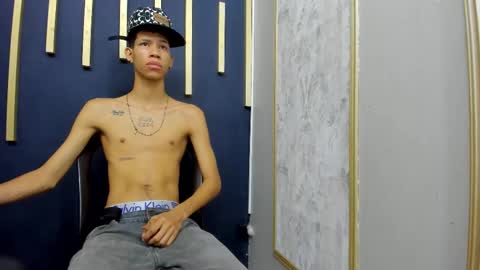 Snapshot of zack_horny19 chatting on 12, 9, 2025 Zack online show from 12, 9, 2025