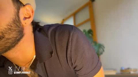 Snapshot of zack_sullivan22 chatting on 1, 2, 2026 zack_sullivan22 online show from 1, 2, 2026