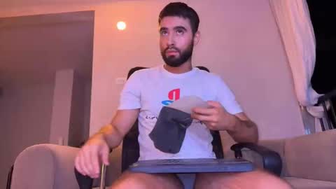 Snapshot of zack_sullivan22 chatting on 4, 5, 2026 zack_sullivan22 online show from 4, 5, 2026