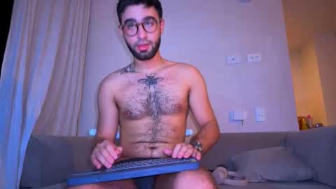 Snapshot of zack_sullivan22 chatting on 8, 5, 2026 zack_sullivan22 online show from 8, 5, 2026