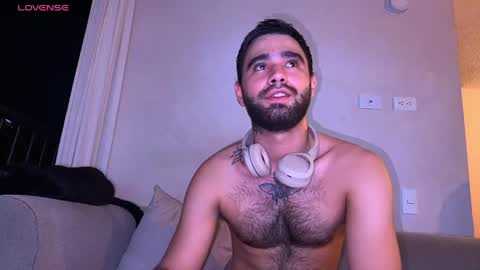 Snapshot of zack_sullivan22 chatting on 15, 5, 2026 zack_sullivan22 online show from 15, 5, 2026