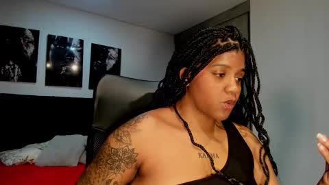 Snapshot of zahra_rose chatting on 27, 9, 2025 zahra_rose online show from 27, 9, 2025