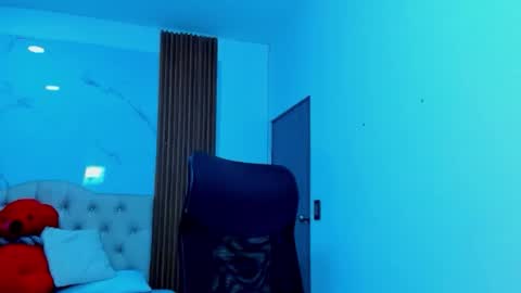 Snapshot of zahra_rose chatting on 10, 1, 2026 zahra_rose online show from 10, 1, 2026