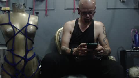 Snapshot of zainkreiger chatting on 6, 4, 2026 Dom Zain online show from 6, 4, 2026