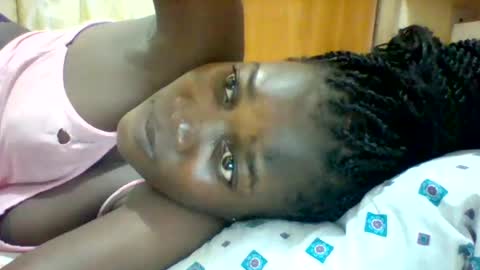 Snapshot of zainxxxx chatting on 3, 2, 2025 zainxxxx online show from 3, 2, 2025