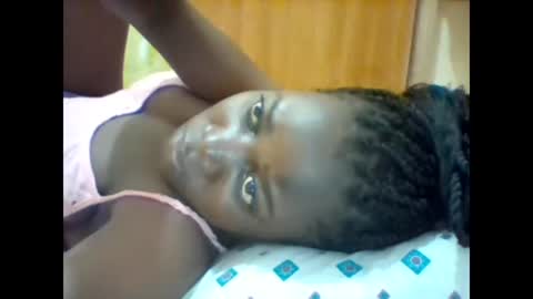 Snapshot of zainxxxx chatting on 4, 2, 2025 zainxxxx online show from 4, 2, 2025