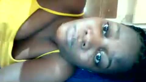 Snapshot of zainxxxx chatting on 3, 7, 2026 zainxxxx online show from 3, 7, 2026