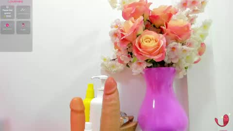 Snapshot of zaira_sweet4 chatting on 8, 6, 2026 zaira_sweet4 online show from 8, 6, 2026
