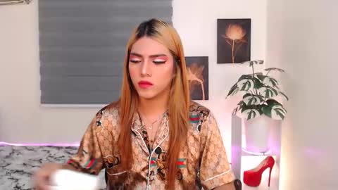 Snapshot of zairaaaaa chatting on 13, 4, 2026 Zai online show from 13, 4, 2026