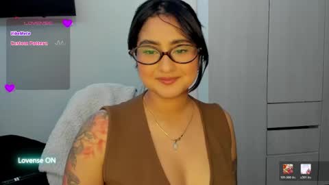 Snapshot of zakura_ania chatting on 8, 6, 2026 zakura_ania online show from 8, 6, 2026