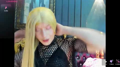 Snapshot of zalir_666 chatting on 7, 5, 2026 Megan online show from 7, 5, 2026