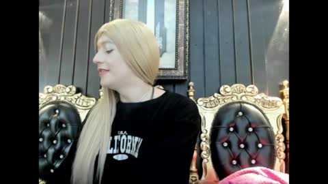 Snapshot of zalir_666 chatting on 2, 7, 2026 Megan online show from 2, 7, 2026
