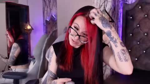 Snapshot of zami_escobar_of chatting on 16, 3, 2026 online show from 16, 3, 2026