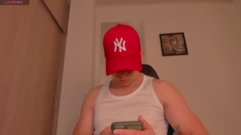 Snapshot of zamir_scott chatting on 8, 7, 2026 zamir online show from 8, 7, 2026