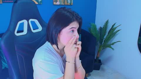 Snapshot of zamira_taylor chatting on 28, 9, 2025 zamira_taylor online show from 28, 9, 2025
