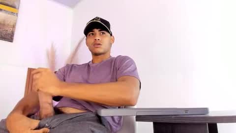 Snapshot of zander_2120 chatting on 4, 2, 2026 Zander online show from 4, 2, 2026