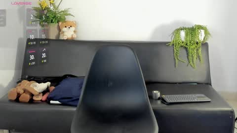 Zane Lux online show from 1, 4, 2026