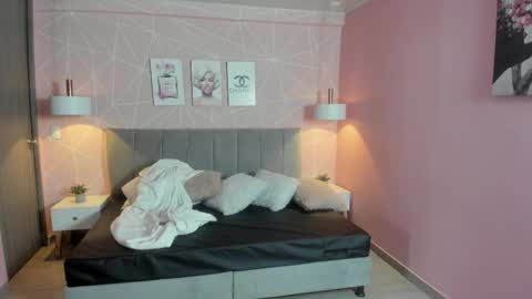 Zara Sweet  online show from 16, 10, 2025