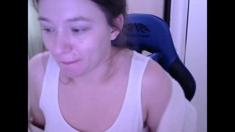 Snapshot of zara_golden chatting on 17, 12, 2024 chaturcum online show from 17, 12, 2024