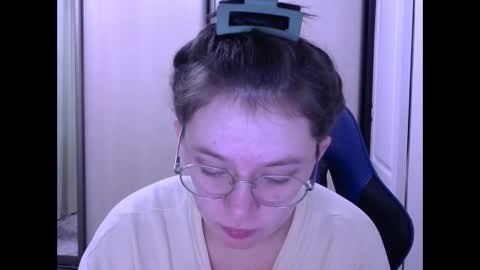 Snapshot of zara_golden chatting on 8, 1, 2025 chaturcum online show from 8, 1, 2025