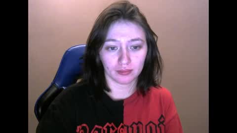 Snapshot of zara_golden chatting on 18, 2, 2025 chaturcum online show from 18, 2, 2025