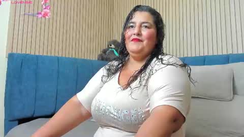 Snapshot of zara_milf_ chatting on 9, 7, 2026 zara online show from 9, 7, 2026