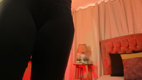 Zara . online show from 27, 10, 2025