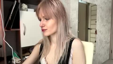 Snapshot of zaramontel chatting on 5, 2, 2026 zaramontel online show from 5, 2, 2026