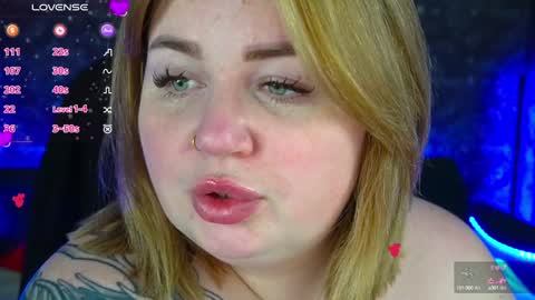 Snapshot of zarareign_ chatting on 15, 1, 2025 Lola online show from 15, 1, 2025