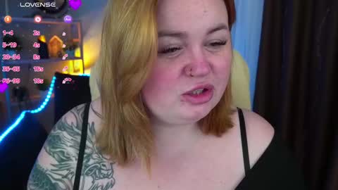 Snapshot of zarareign_ chatting on 7, 3, 2025 Lola online show from 7, 3, 2025
