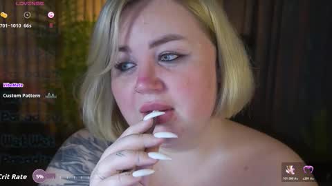 Lola online show from 3, 12, 2025