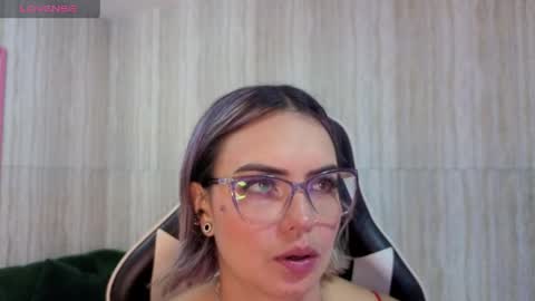 Snapshot of zarcasutra_t chatting on 21, 4, 2026 Isabella online show from 21, 4, 2026