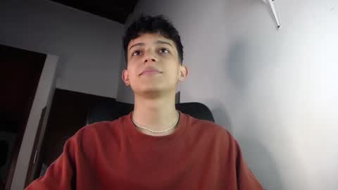 Snapshot of zarekneo chatting on 9, 9, 2025 Zarek online show from 9, 9, 2025