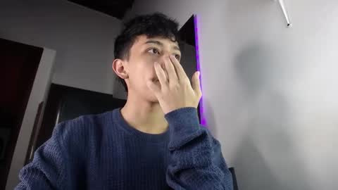 Snapshot of zarekneo chatting on 17, 11, 2025 Zarek online show from 17, 11, 2025