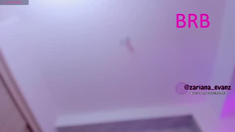 Snapshot of zarianaevanz chatting on 4, 1, 2025 Zariana online show from 4, 1, 2025