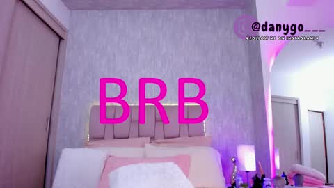 Snapshot of zarianaevanz chatting on 22, 2, 2025 Zariana online show from 22, 2, 2025