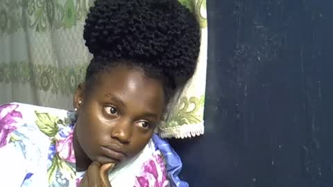 Snapshot of zarinamarlin chatting on 7, 7, 2026 zarinamarlin online show from 7, 7, 2026