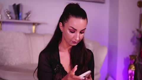 Snapshot of zayaseduce chatting on 9, 6, 2026 Mira online show from 9, 6, 2026