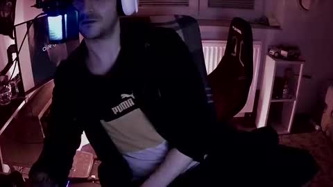 NaughtyOone online show from 21, 2, 2025