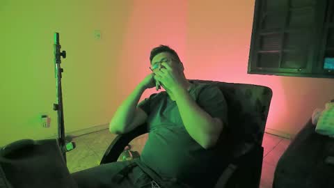 Snapshot of zehdolandia chatting on 16, 3, 2026 pervboy online show from 16, 3, 2026