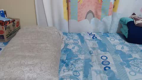 Snapshot of zeina_gen chatting on 28, 4, 2026 flabby online show from 28, 4, 2026
