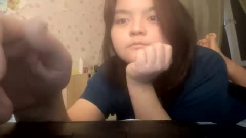 Snapshot of zeldasayre_ chatting on 7, 8, 2026 zeldasayre_ online show from 7, 8, 2026