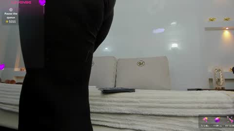 Snapshot of zenda_evans chatting on 29, 6, 2026 Zenda Evans online show from 29, 6, 2026