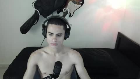 zenzhu online show from 8, 1, 2025