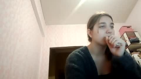 Snapshot of zeniabrossoit chatting on 16, 3, 2026 zeniabrossoit online show from 16, 3, 2026