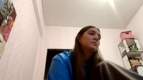 Snapshot of zeniabrossoit chatting on 16, 4, 2026 zeniabrossoit online show from 16, 4, 2026