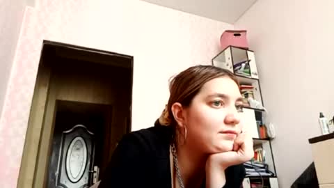 Snapshot of zeniabrossoit chatting on 22, 4, 2026 zeniabrossoit online show from 22, 4, 2026