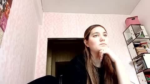 Snapshot of zeniabrossoit chatting on 28, 4, 2026 zeniabrossoit online show from 28, 4, 2026