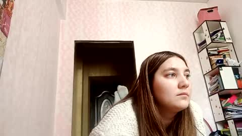 Snapshot of zeniabrossoit chatting on 6, 5, 2026 zeniabrossoit online show from 6, 5, 2026